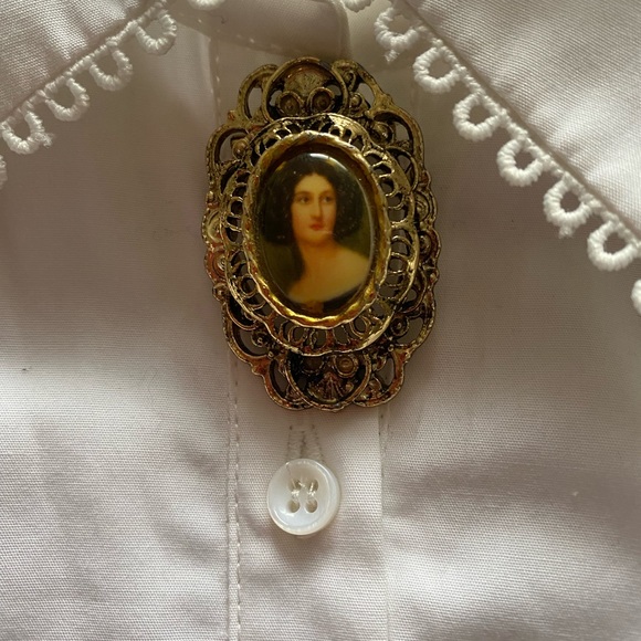 Vintage cameo Gerry’s brooch can be worn as necklace - Picture 6 of 6